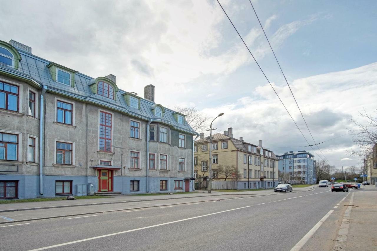 Studio On Tehnika 19 Tallinn Bagian luar foto